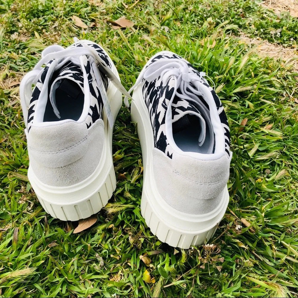 Adidas Originals Hypersleek Houndstooth Sneakers - Picture 4 of 5